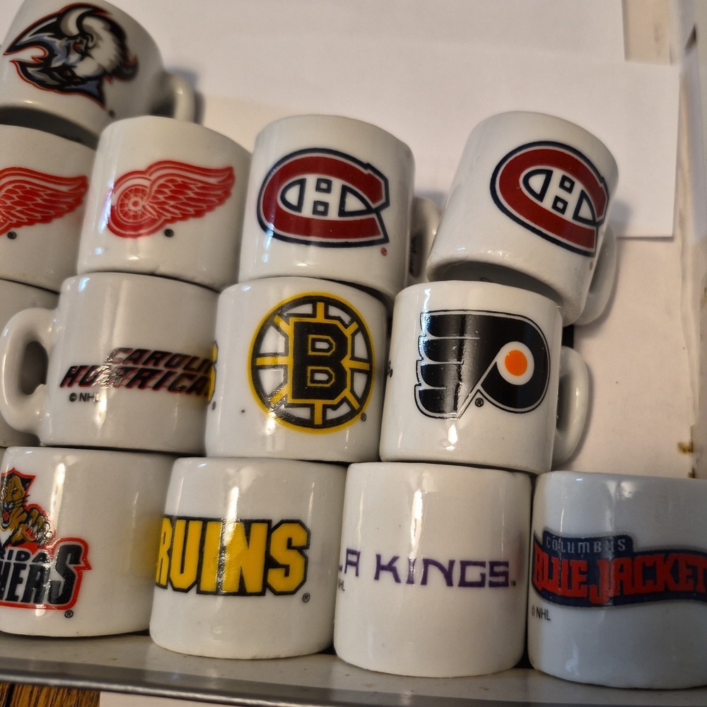 NHL Hockey Team Logo Mini Miniature 1.25" Souvenir Lot of 26 Mini Mug duplicates - Picture 2 of 10